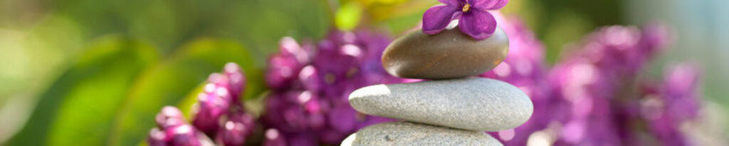 Read more about the article Hot Stone – Massage